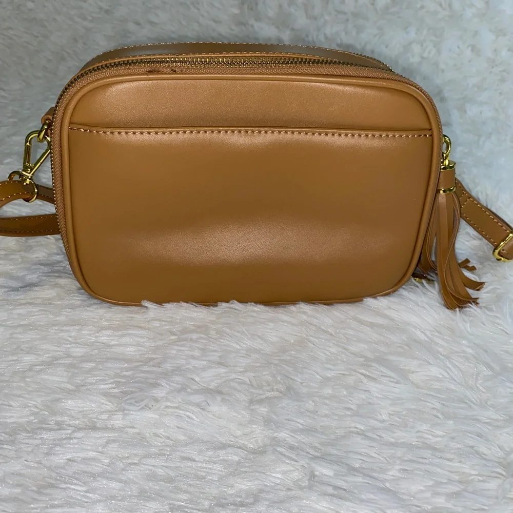 Joy & Man Leather Shoulder bag in Tan in almost new condition - Picture 3 of 8